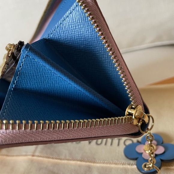 LOUIS VUITTON CLEMENCE WALLET BLOOMING FLOWER - Picture 10 of 16